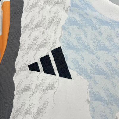 Real Madrid Trikot 2024/2025