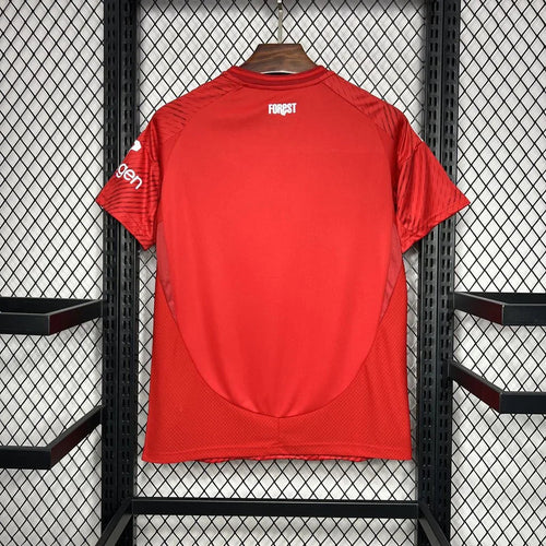 Nottingham Forest Trikot 2024/2025