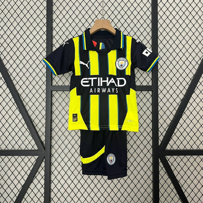 Manchester City Kinder-Set Auswärtstrikot 2024/2025