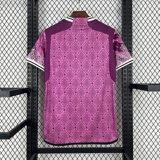 Real Madrid Special/Sondertrikot Rosa 2024/2025