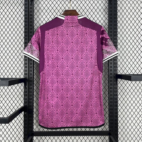 Maillot Real Madrid foot concept rose 2024 2025