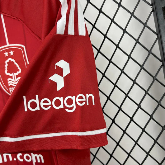 Nottingham Forest Trikot 2025/2026