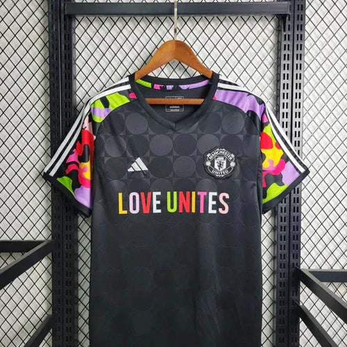 Manchester United Special/Sondertrikot Love Unites 2024