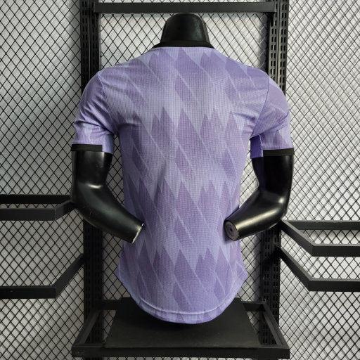 Real Madrid Auswärtstrikot Violett 2022/2023