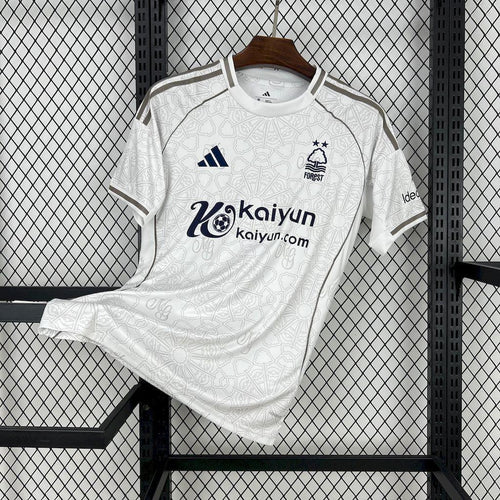 Nottingham Forest Auswärtstrikot 2025/2026