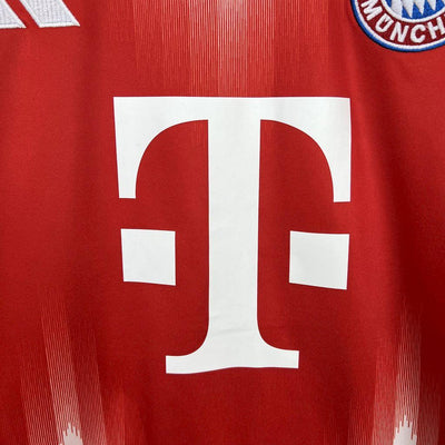 Bayern München Trikot 2025/2026