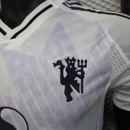 Manchester United Auswärtstrikot 2025/2026