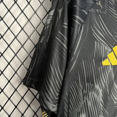 Real Madrid Special/Sondertrikot 2024/2025