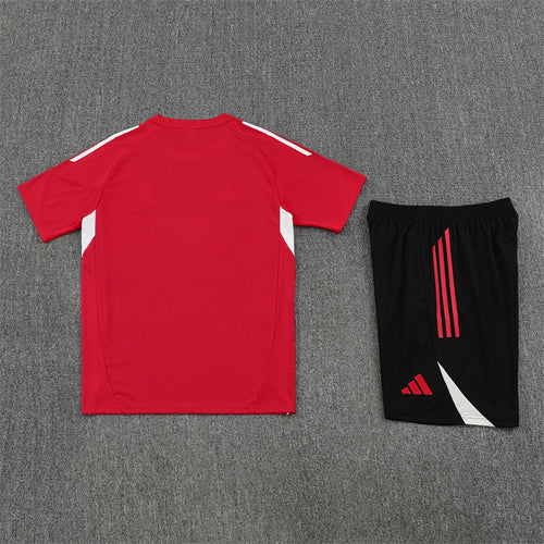 Liverpool Shorts Set