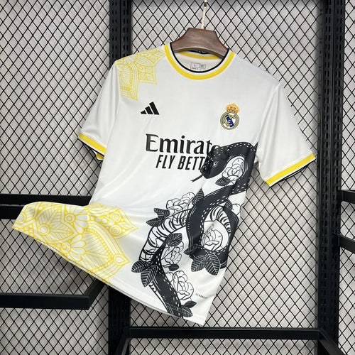 Real Madrid Special/Sondertrikot 2024/2025