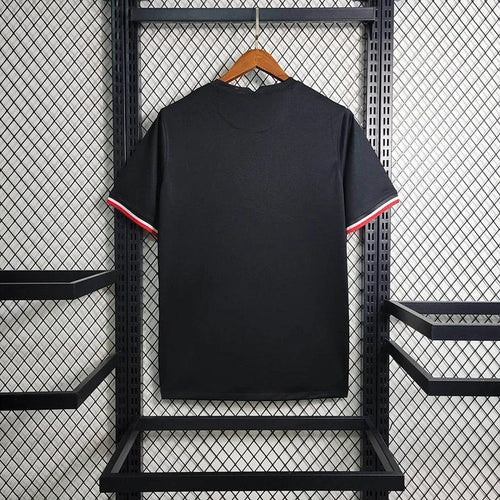 Konzept Trikot England 2024/2025 Burberry