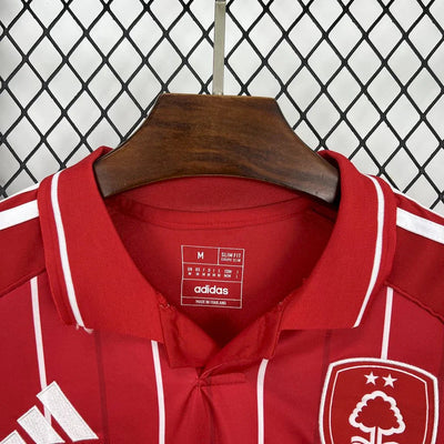 Nottingham Forest Trikot 2025/2026