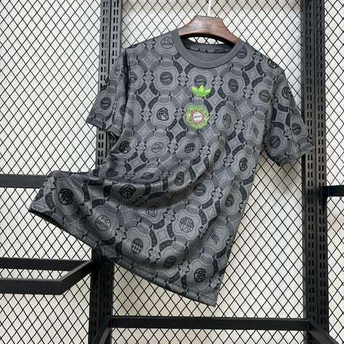 Bayern München Special/Sondertrikot 2025/2026