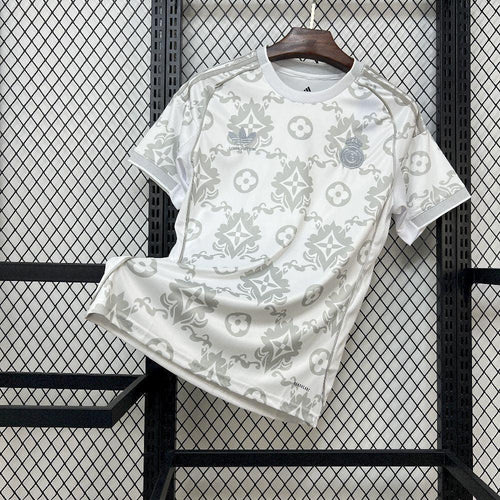 Real Madrid Special/Sondertrikot 2025/2026