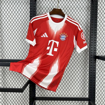 Bayern München Trikot 2025/2026