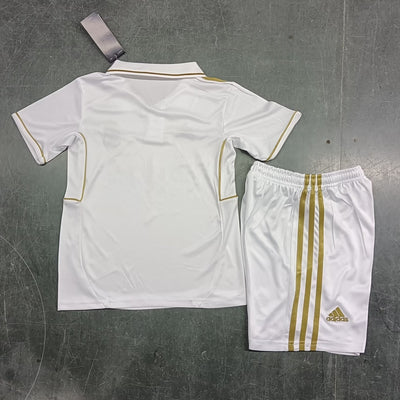 Real Madrid Retro Kinder-Set 2011/12