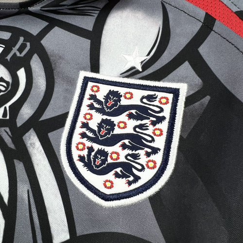 England x Palace Pre-Match WM Trikot 2026